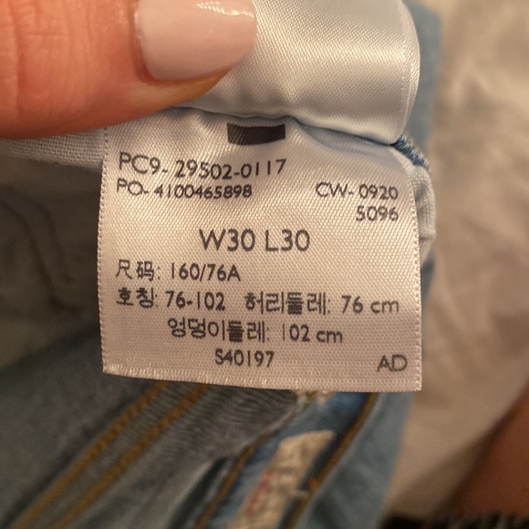 Levi’s 501 Jeans - Picture 5 of 5